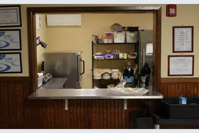 53 Pleasant St, Orange, MA 01364 - Photo 11