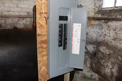 53 Pleasant St, Orange, MA 01364 - Photo 29