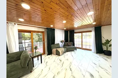 2 Pat Dr, Danvers, MA 01923 - Photo 5