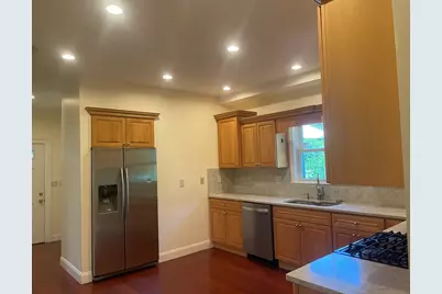 153 Walnut  St. #1, Newton, MA 02460 - Photo 5