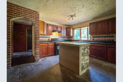198 Union Rd, Wales, MA 01081 - Photo 21