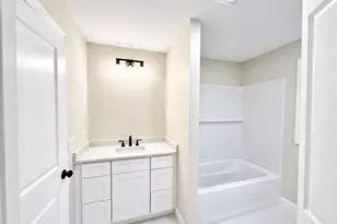 247 Braley Hill Rd, Rochester, MA 02770 - Photo 11