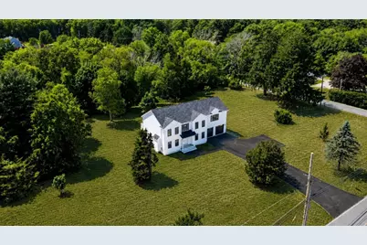 247 Braley Hill Rd, Rochester, MA 02770 - Photo 3
