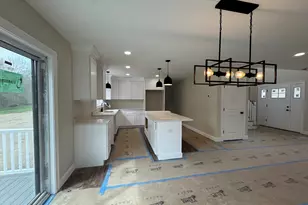 247 Braley Hill Rd, Rochester, MA 02770 - Photo 5