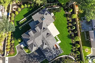 17 Lasell St, Newton, MA 02466 - Photo 37