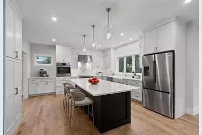 4 Adams Street, Wakefield, MA 01880 - Photo 3