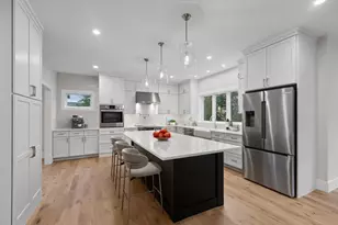 4 Adams St, Wakefield, MA 01880 - Photo 3