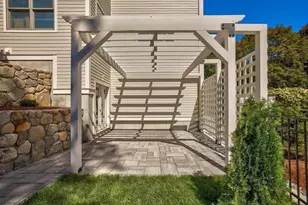 4 Adams St, Wakefield, MA 01880 - Photo 35