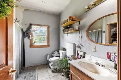 15 A-B Tully Road, Orange, MA 01364 - Photo 37