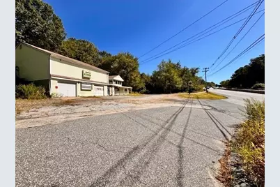 71 Worcester Rd, Charlton, MA 01507 - Photo 3