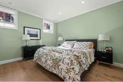 18 Hereford St, Boston, MA 02115 - Photo 17