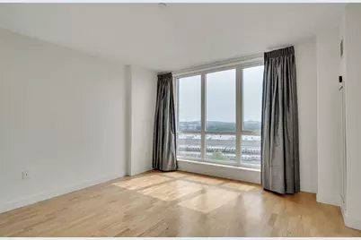 100 Station Lndg #1008, Medford, MA 02155 - Photo 25