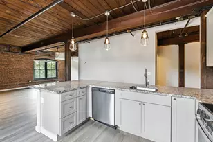 55 Sterling St, Clinton, MA 01510 - Photo 7