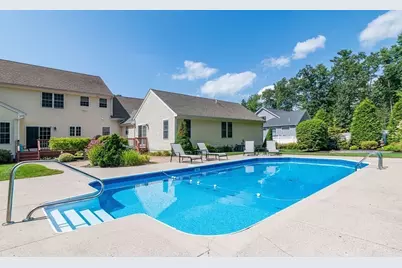 53 Queens Circle, Raynham, MA 02767 - Photo 7