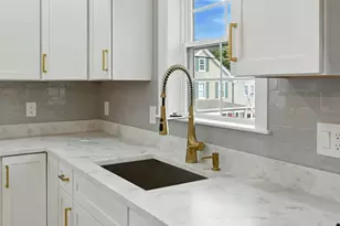 11 Washington St, Ipswich, MA 01938 - Photo 7