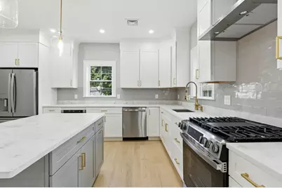 11 Washington St #5, Ipswich, MA 01938 - Photo 5