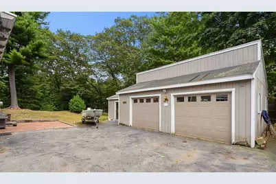 71 Walnut Rd., Swampscott, MA 01907 - Photo 3