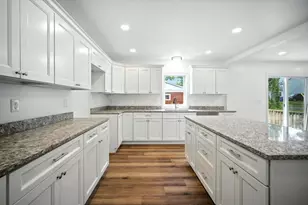 150 Seymour Ave, Springfield, MA 01109 - Photo 11