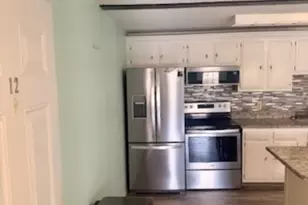 325 Ashland Ave, Southbridge, MA 01550 - Photo 13