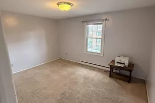 325 Ashland Ave, Southbridge, MA 01550 - Photo 21