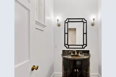 20 Chestnut Street #1, Boston, MA 02108 - Photo 11