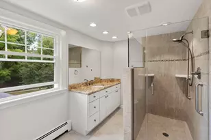 37 Kenwood Ave, Worcester, MA 01605 - Photo 17