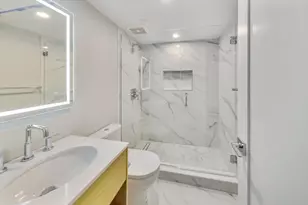 14 N Bennet St, Boston, MA 02113 - Photo 9