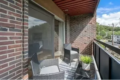 32 Whites Ave #D33, Watertown, MA 02472 - Photo 7