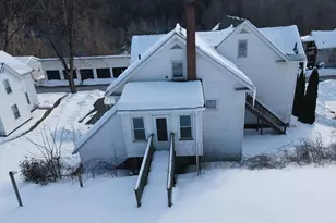 10 E Prospect St, Erving, MA 01344 - Photo 33