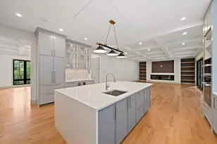 44 Lovett St, Newton, MA 02459 - Photo 5