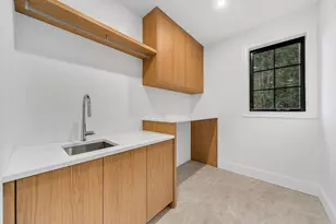 42 Bow Rd, Newton, MA 02459 - Photo 21