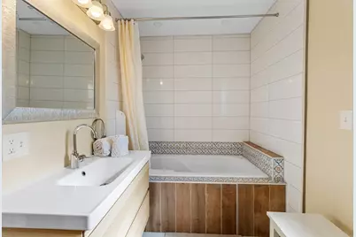 36 Central Avenue, Malden, MA 02148 - Photo 31