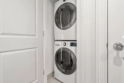 100 Belvidere #7A, Boston, MA 02199 - Photo 29