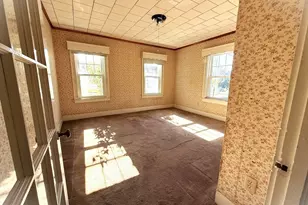 13 Oxford Ave, Dudley, MA 01571 - Photo 17