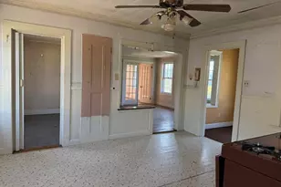 13 Oxford Ave, Dudley, MA 01571 - Photo 35