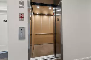 400 Hunnewell St, Needham, MA 02494 - Photo 29