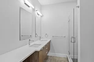 124 Highland Ave, Somerville, MA 02143 - Photo 17