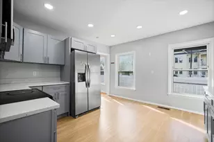 57 Narragansett St, Springfield, MA 01107 - Photo 5