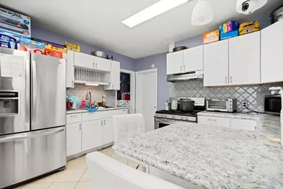 57 Narragansett St, Springfield, MA 01107 - Photo 25