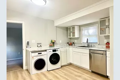 106 Leroy Avenue, Lawrence, MA 01841 - Photo 7