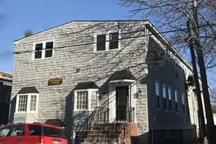118 Pleasant St, Marblehead, MA 01945 - Photo 1
