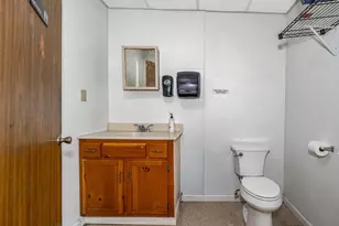 194 River St, Haverhill, MA 01832 - Photo 13