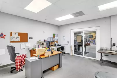 79 Mainline Dr, Westfield, MA 01085 - Photo 17