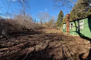 44 Federal St, Blackstone, MA 01504 - Photo 17