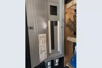 64 Dewey St, Worcester, MA 01610 - Photo 5