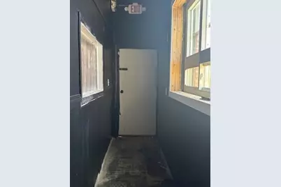 64 Dewey St, Worcester, MA 01610 - Photo 19