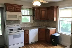 393 West St, Walpole, MA 02081 - Photo 5