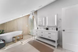 11 Lowell St, Arlington, MA 02476 - Photo 19