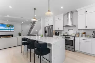 11 Lowell St, Arlington, MA 02476 - Photo 3