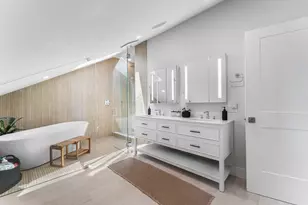 11 Lowell St, Arlington, MA 02476 - Photo 1